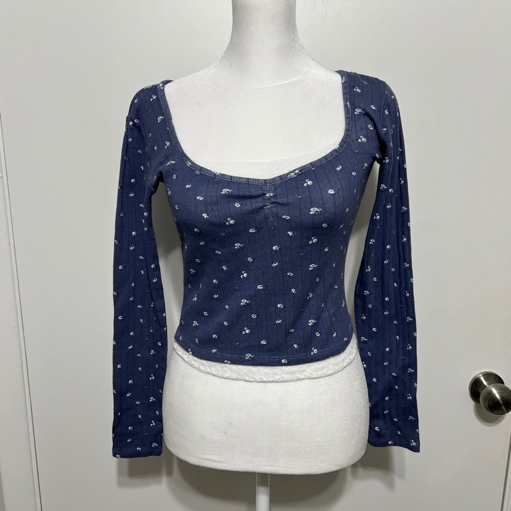 Just Polly Womens Floral Cinch V Neck Crop Top Size S Blue‎ Long Sleeve Dainty